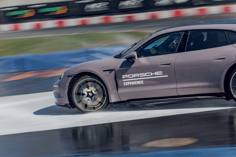 PORSCHE ROADSHOW 3.4.2025